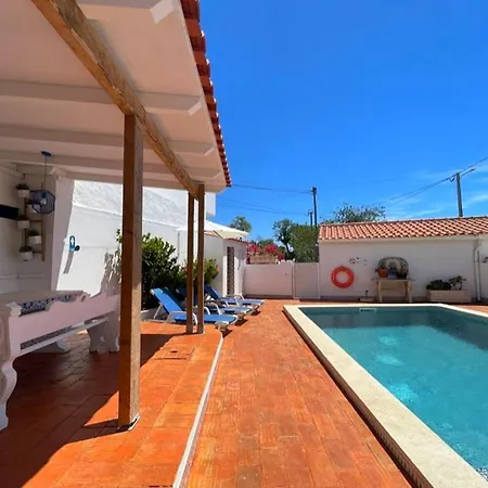 Arvela Villa *